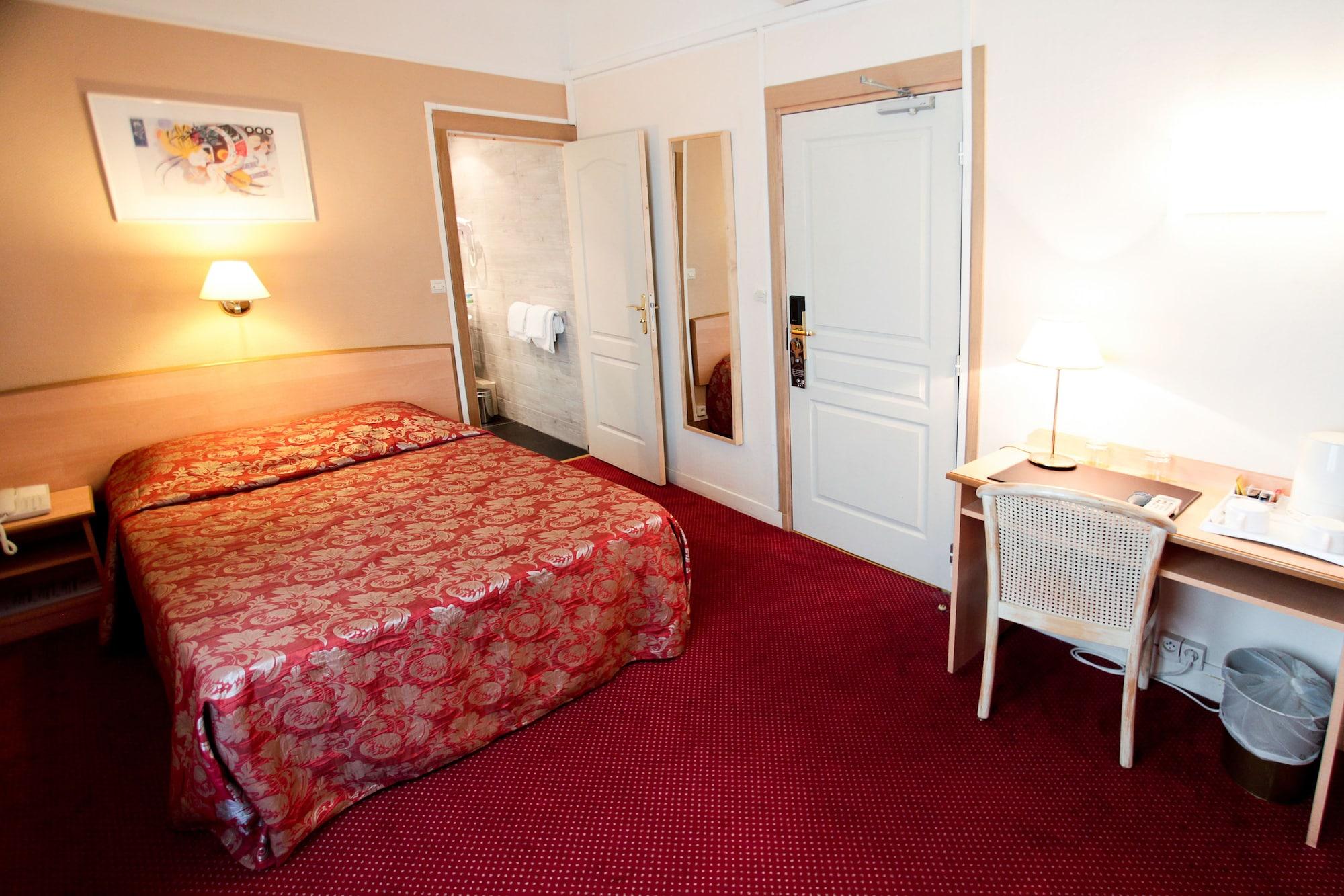 Ammi Lafayette Hotel 3*