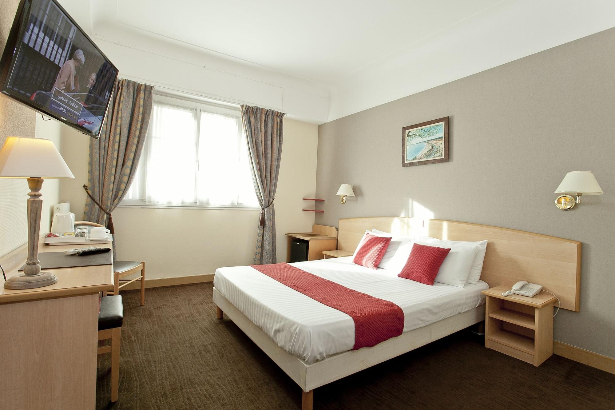 Ammi Lafayette Hotel 3*